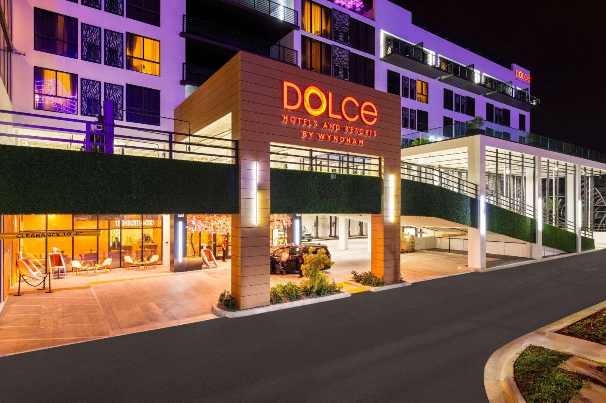 ホテル Dolce By Wyndham ハリウッド エクステリア 写真